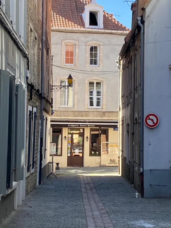 Appartement Au Coeur De La Vieille Ville ブローニュ・シュル・メール エクステリア 写真